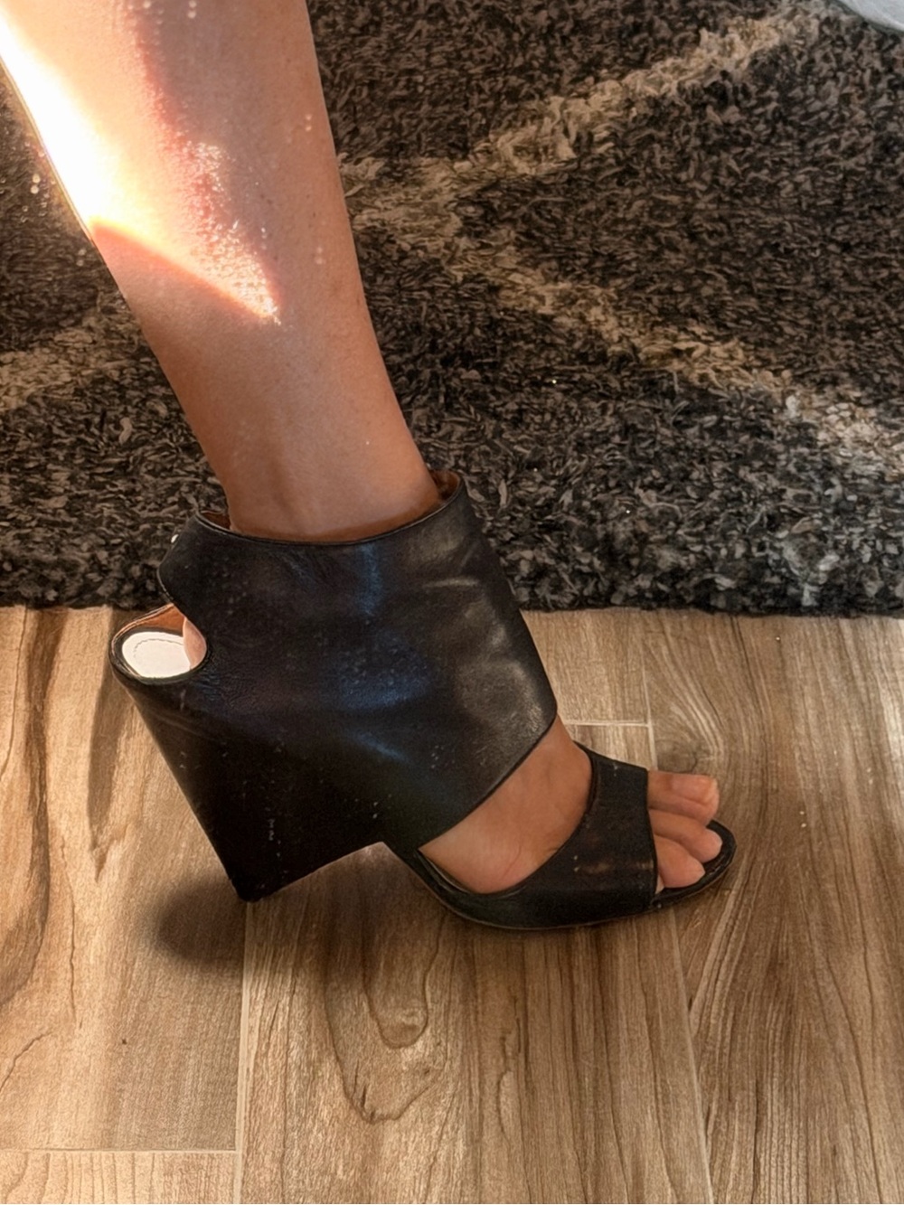 Women's Black Open-Toe Wedge Sandal - Modern Cutout Design